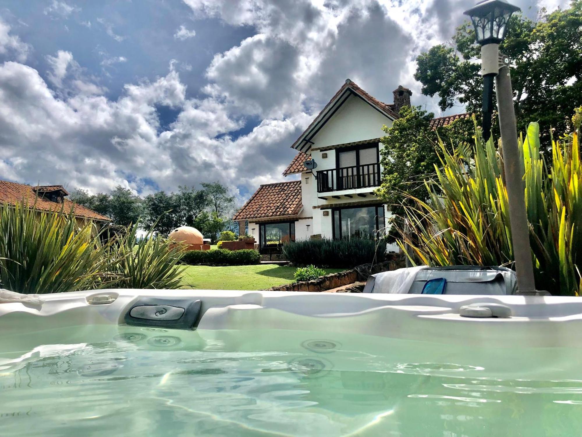 Hotel, Glampings Y Magic Chalet